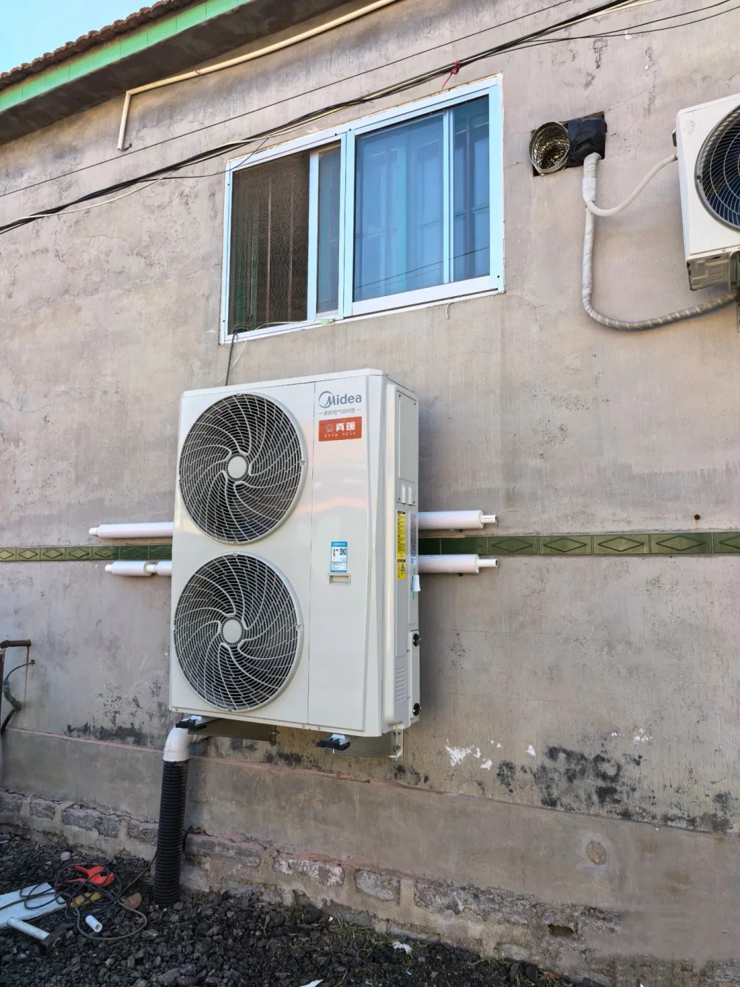 想装一个水地源热泵，真好用?吗？大概多少钱