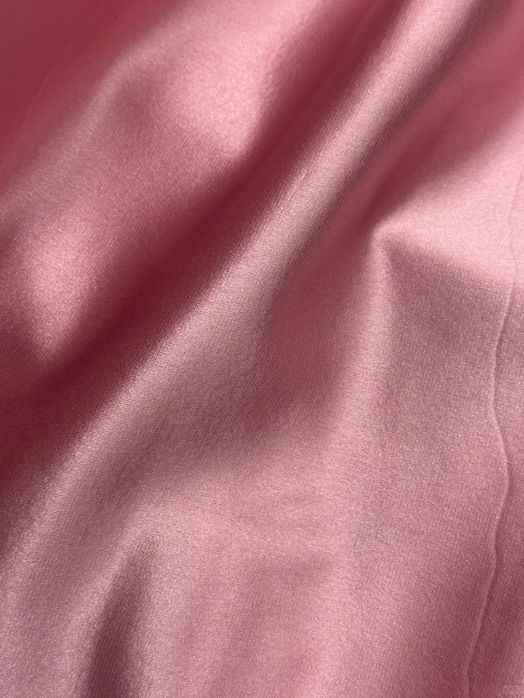 面料揭秘|欧阳娜娜这身为什么高级又灵动