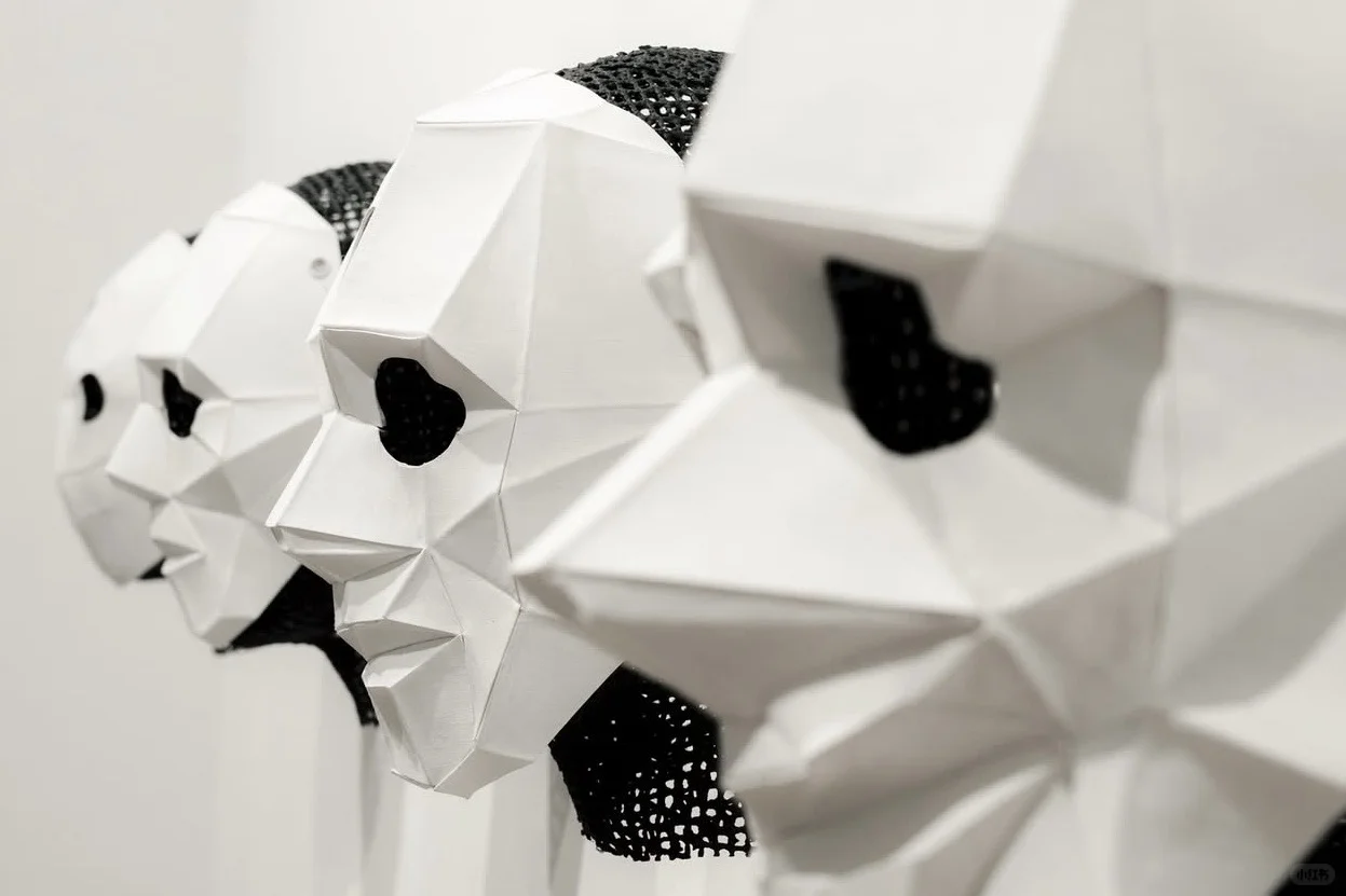 From THE MOOR |Aitor Throup回顾展