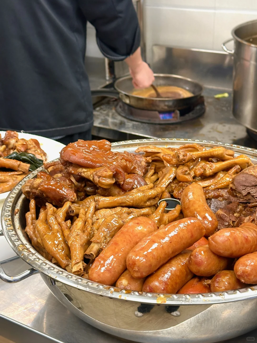 没有科技，全是感情?