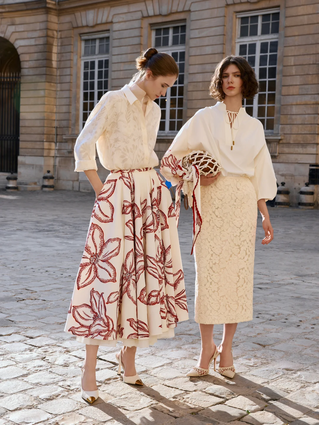 串联非遗粤绣 ,在巴黎绽放的东方美学 !