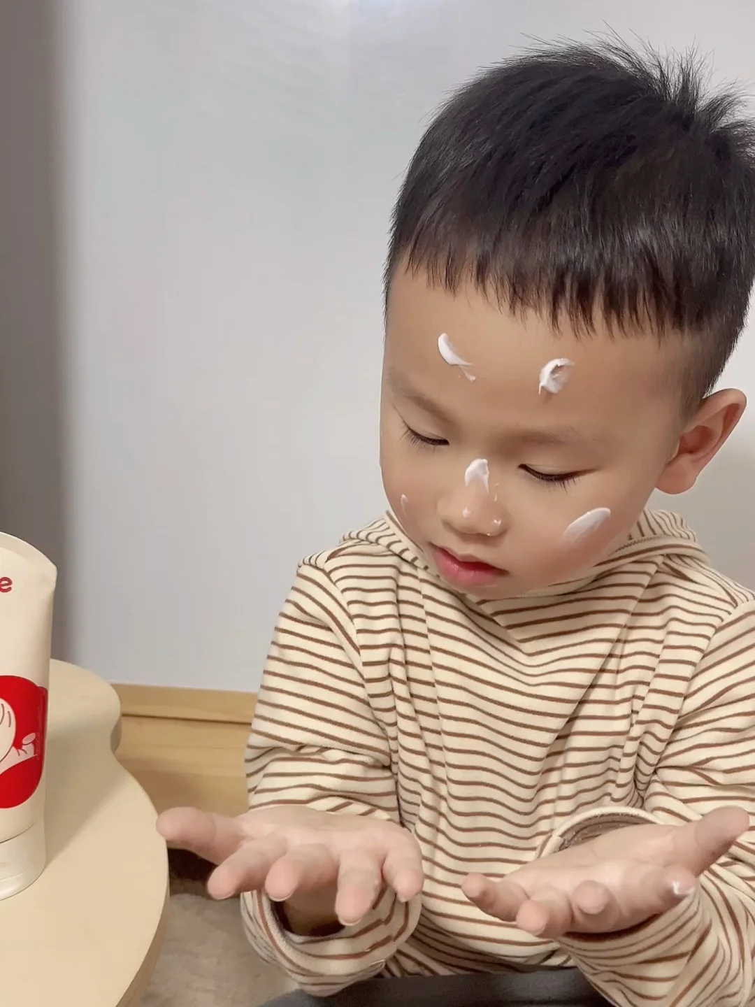 秋冬换季宝宝反复红脸的看过来?