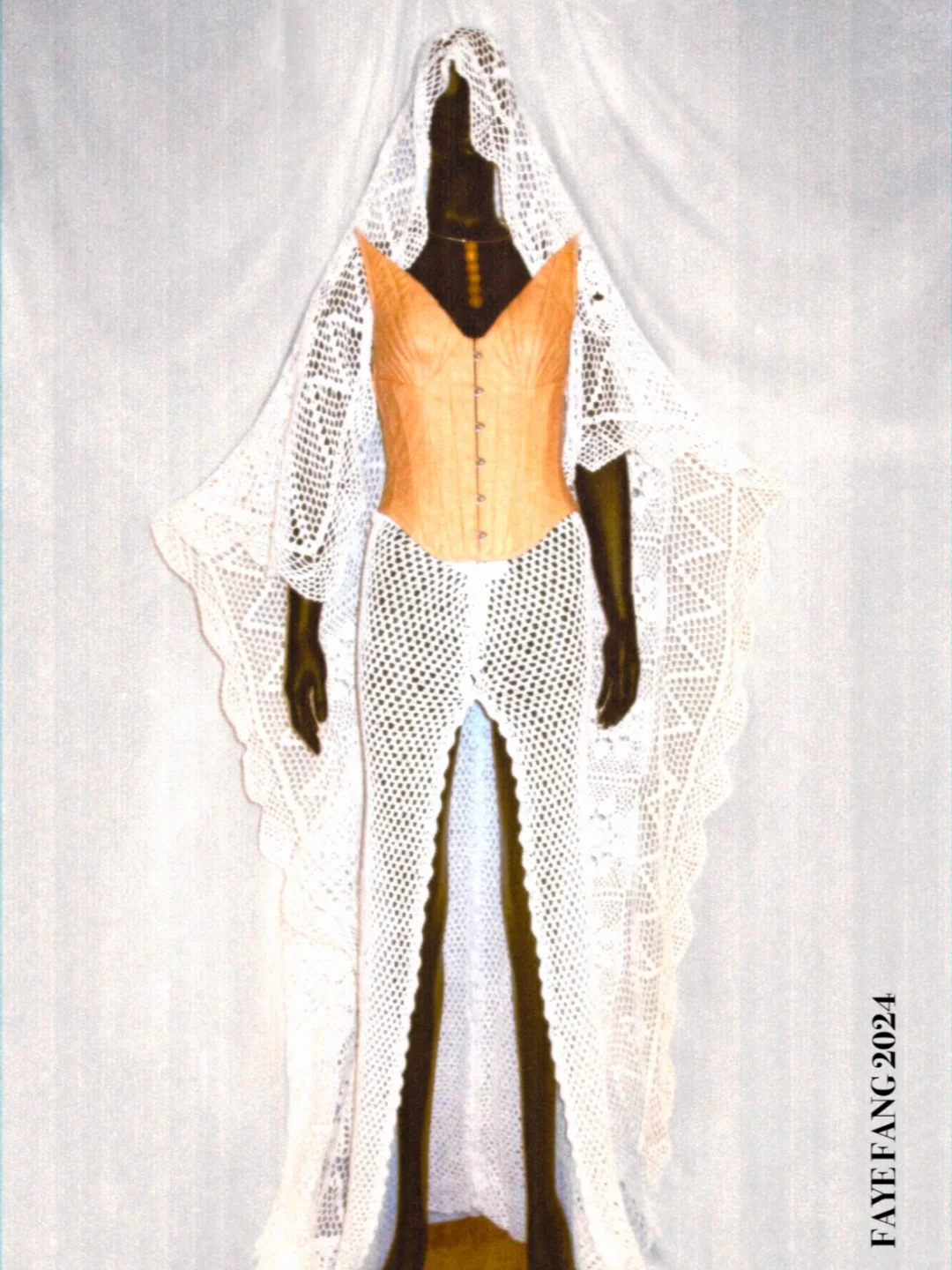 有料|谷爱凌?Faye Fang 木雕工艺刚柔并济