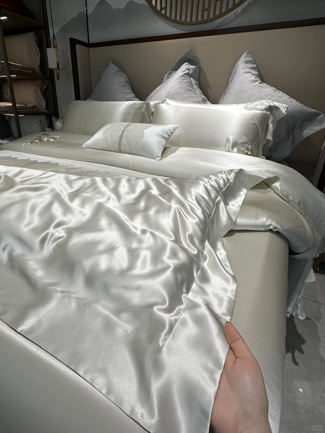 最贵真丝 这套要上万了