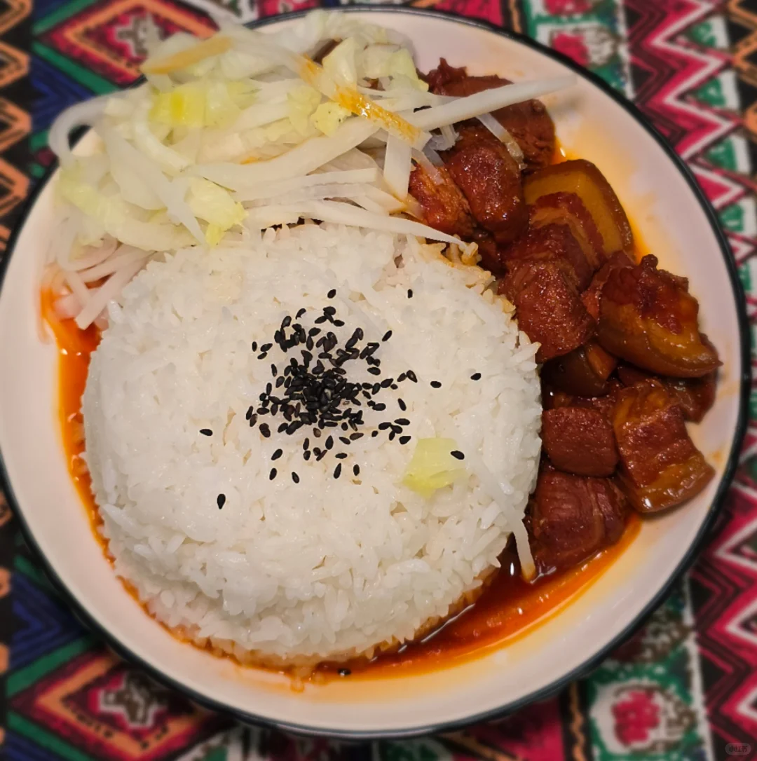 欧洲酒吧，快餐，必备的预制菜