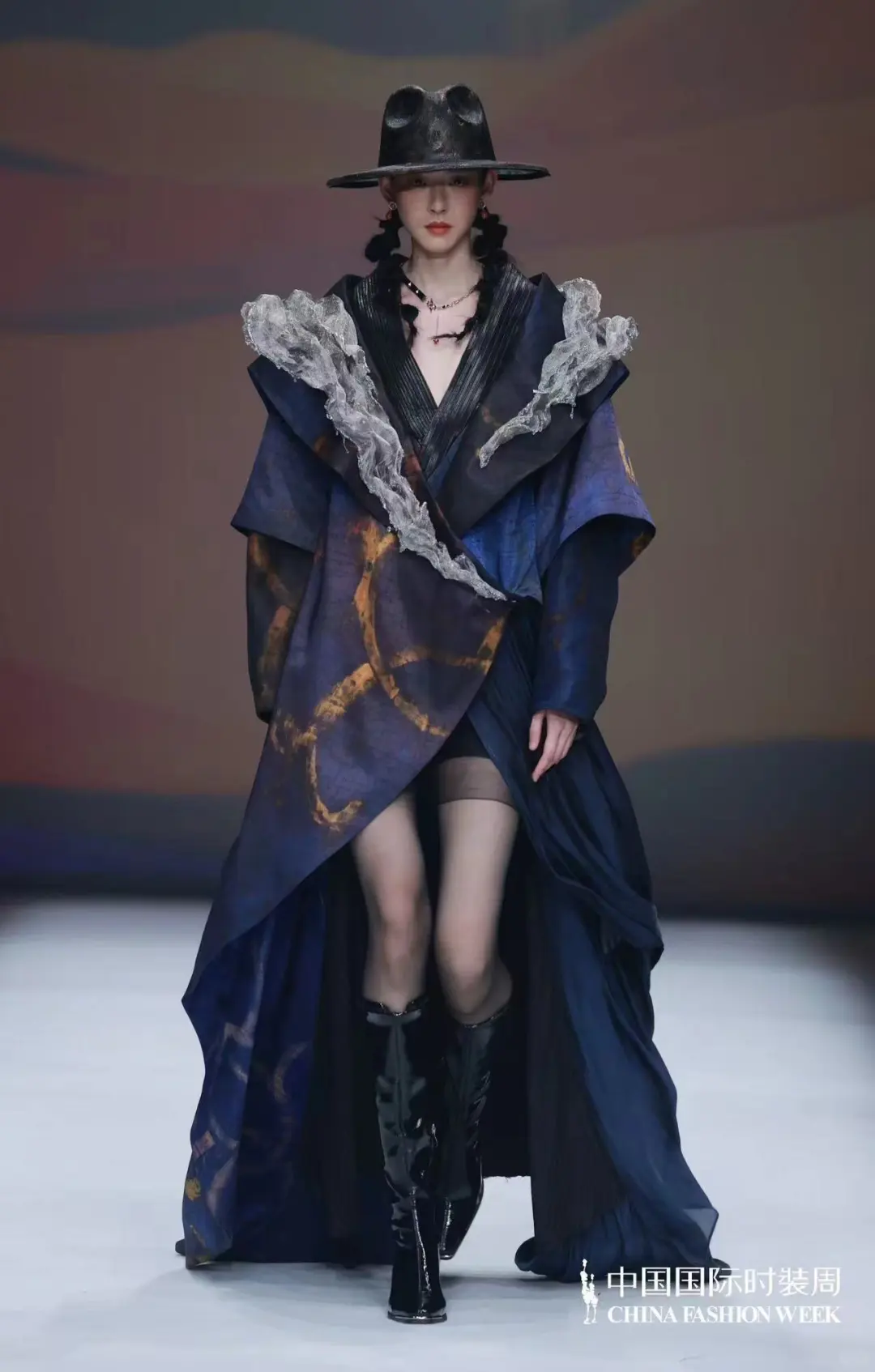 ZIFEI WANG | 中国国际时装周秀场