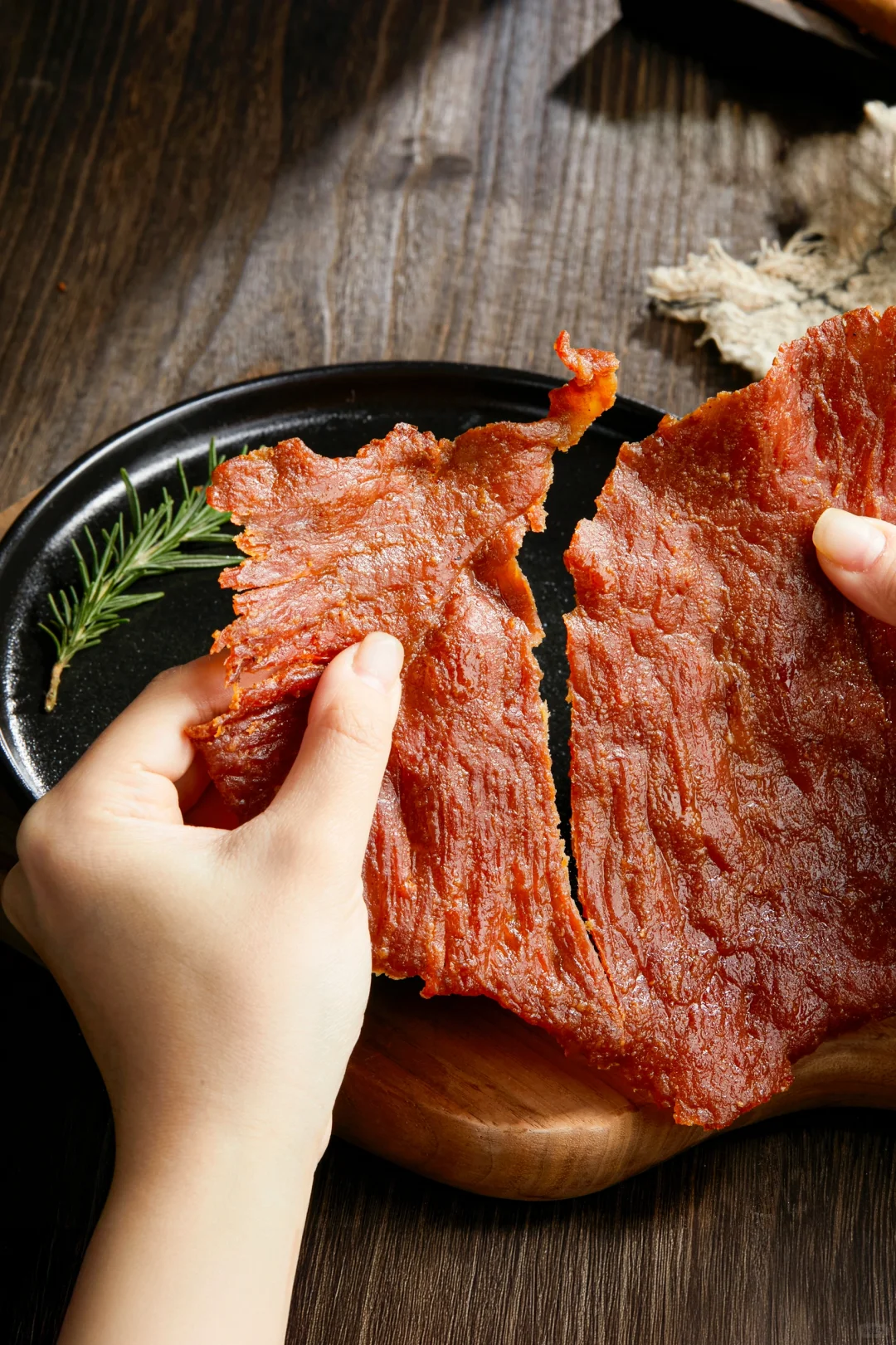 ?肉食控必试！这款大片猪肉脯好吃到飞起?