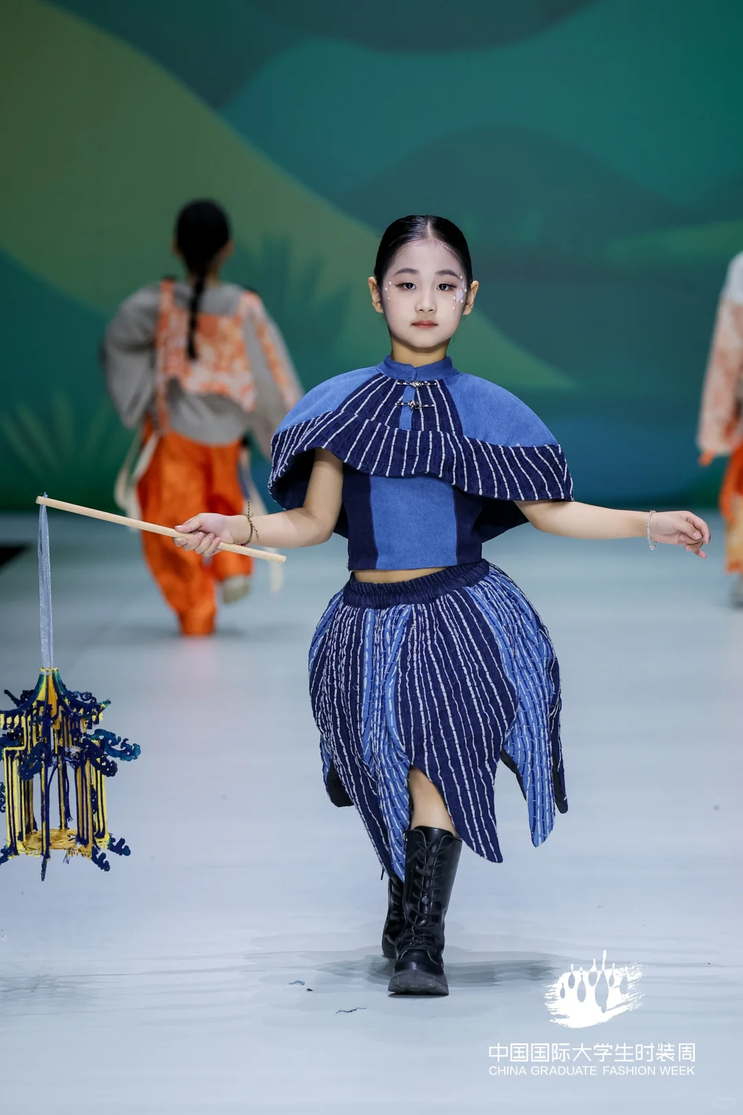 2025CGFW河北科技大学服装与服饰设计毕业秀