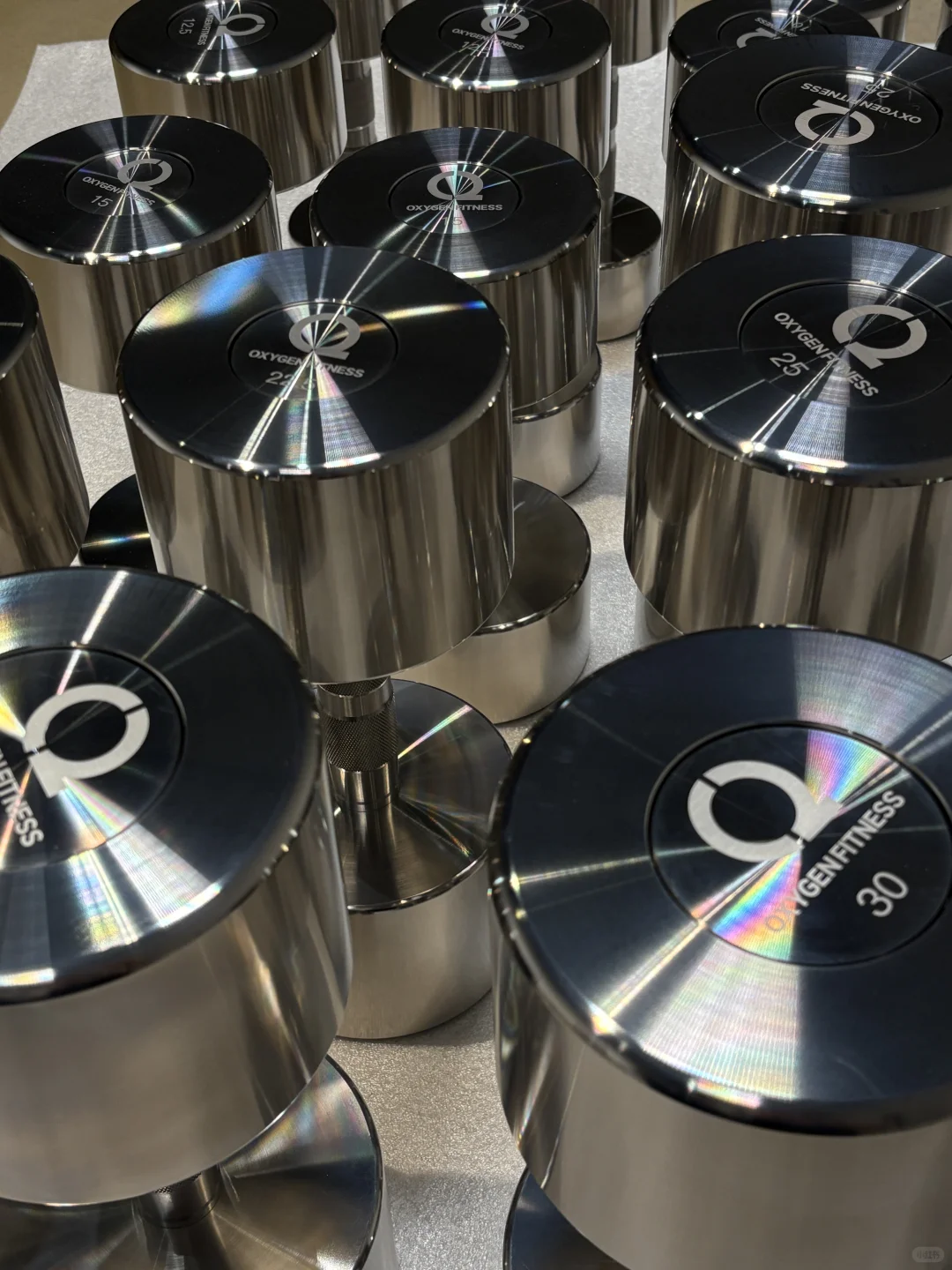 304不不锈钢哑铃的光泽感