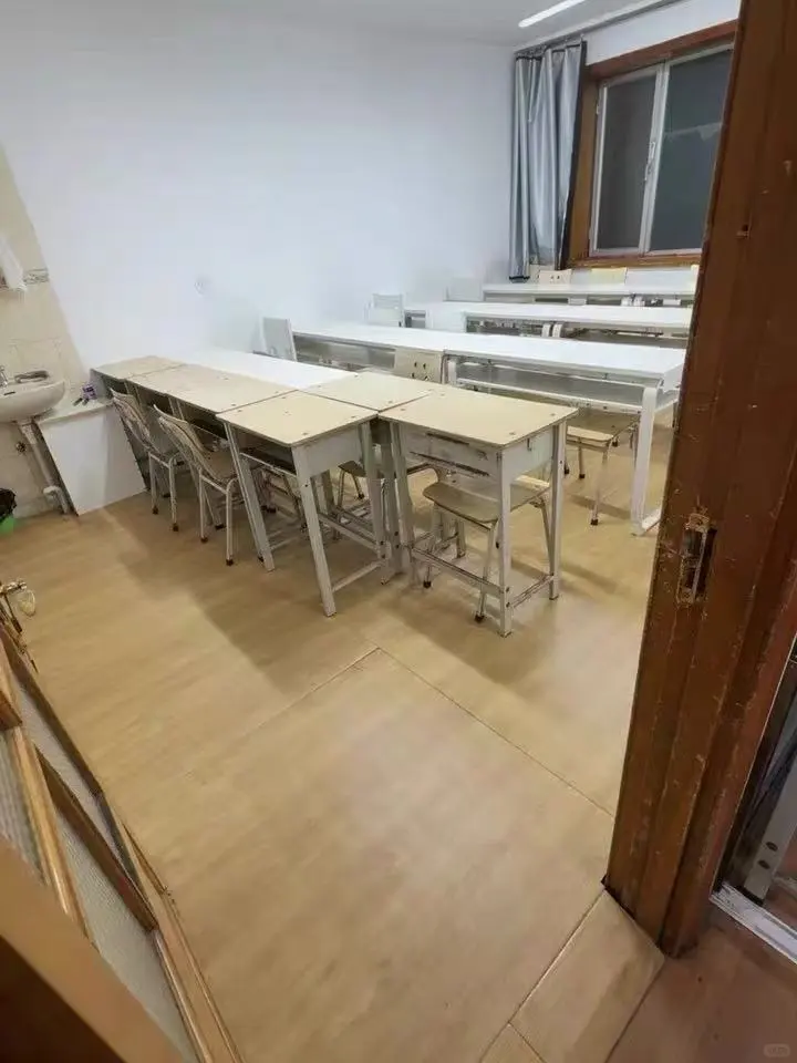 总是被楼下投诉扰民，这下终于安宁了。