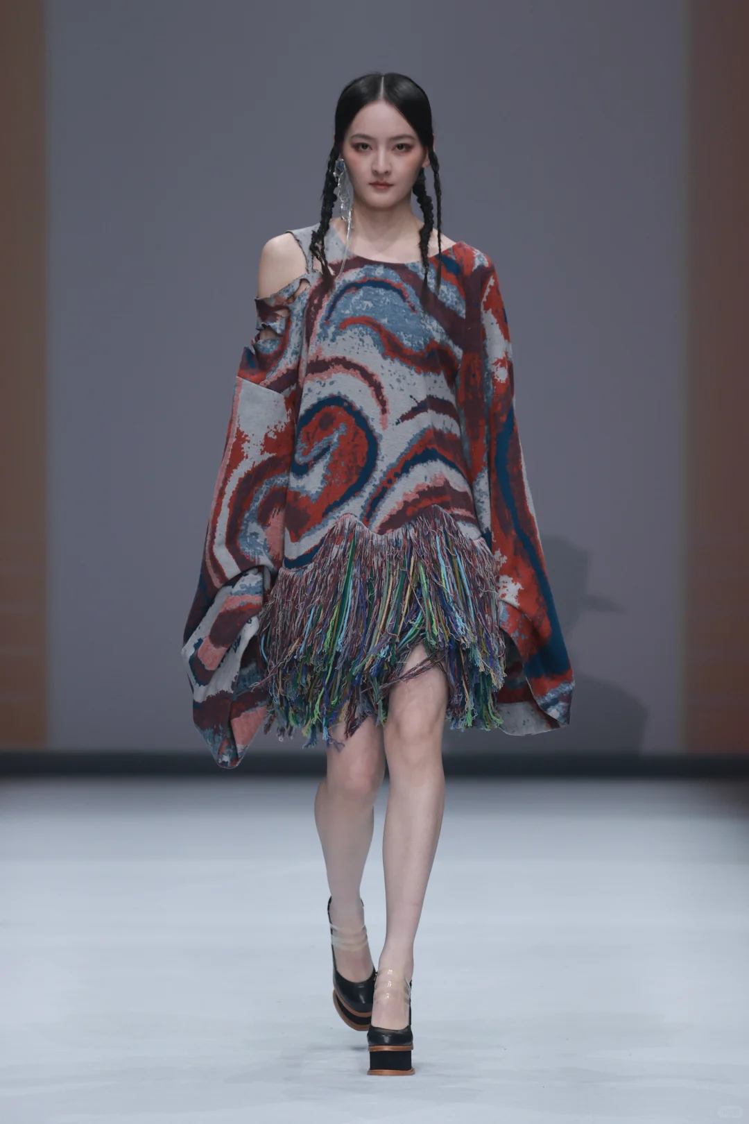 ZIFEI WANG | 中国国际时装周秀场