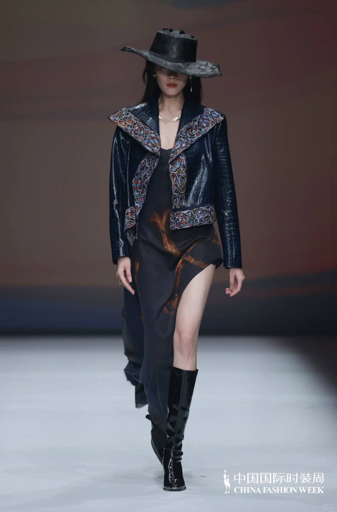 ZIFEI WANG | 中国国际时装周秀场