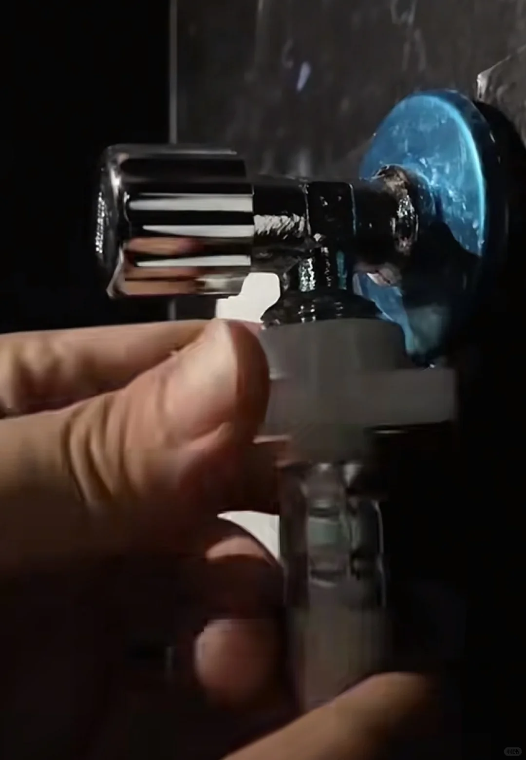 千万别提前装洗衣机止水阀！