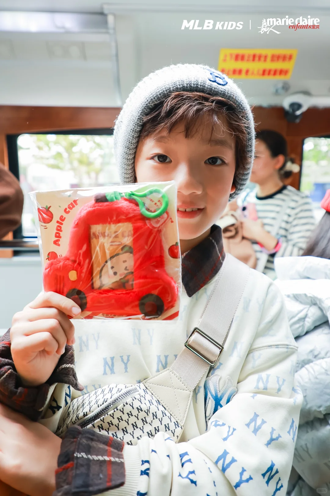 魔都来了一辆专载潮童的bus?有谁还没上车