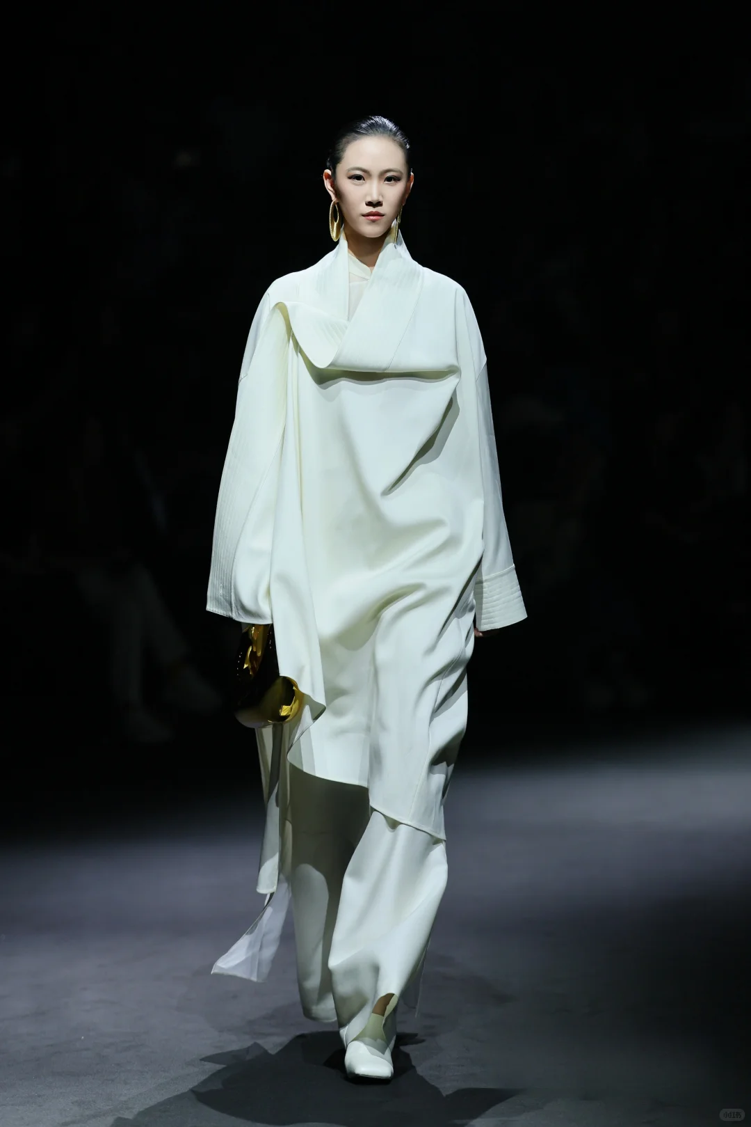 《万龠 × 李潞壹》把东方美学玩出新花样✨