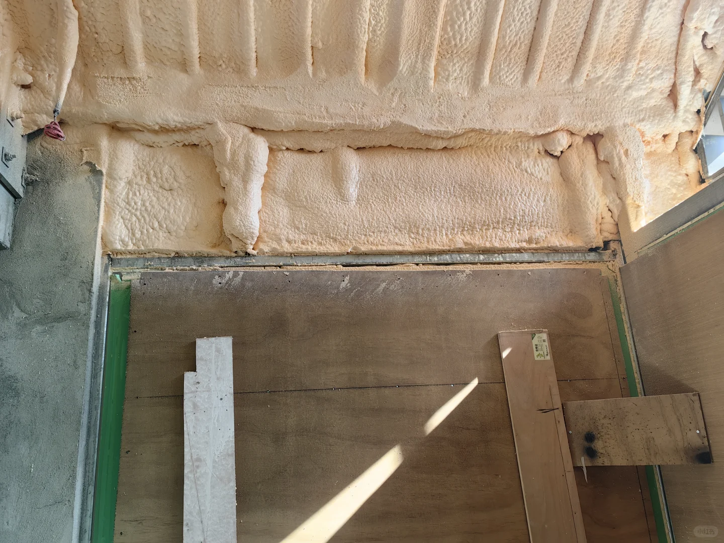 家庭装修建议做一下地面保温！