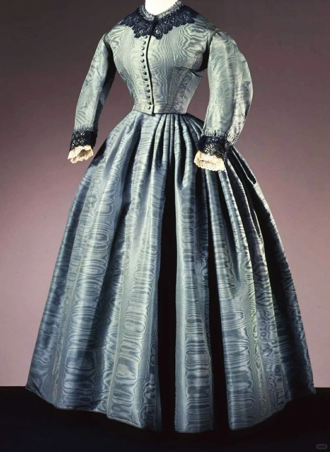 问：这是什么布料？