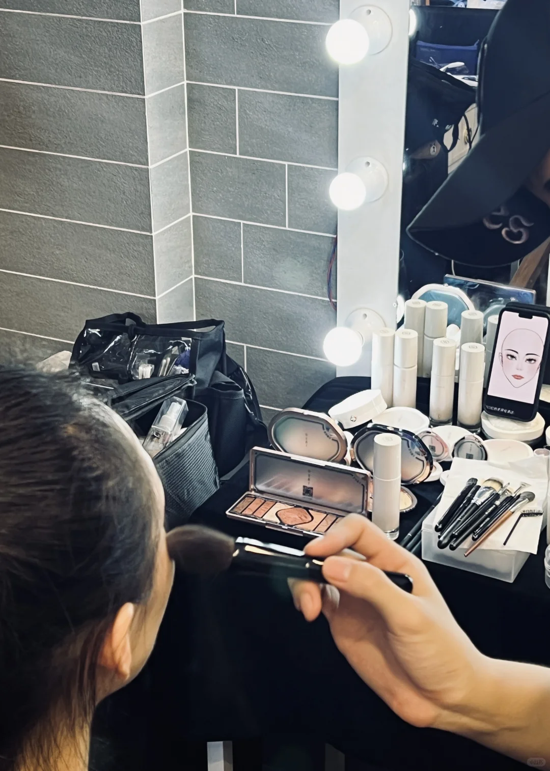 参加了新品发布会，工作日常