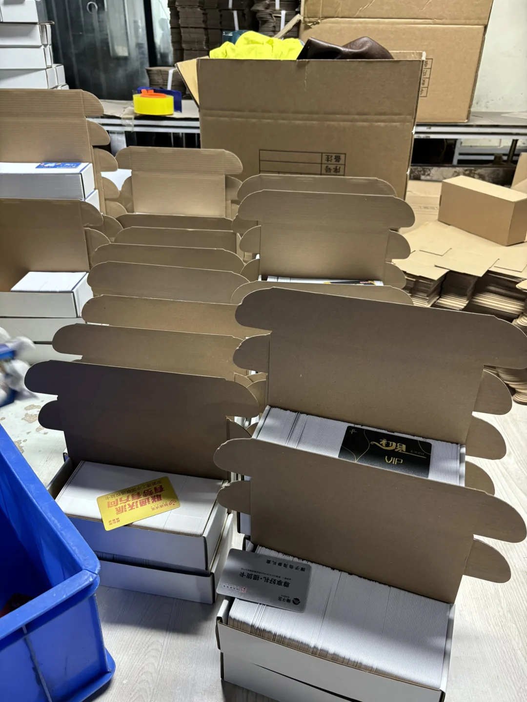 第一视角带大家体验我在车间验卡的一天