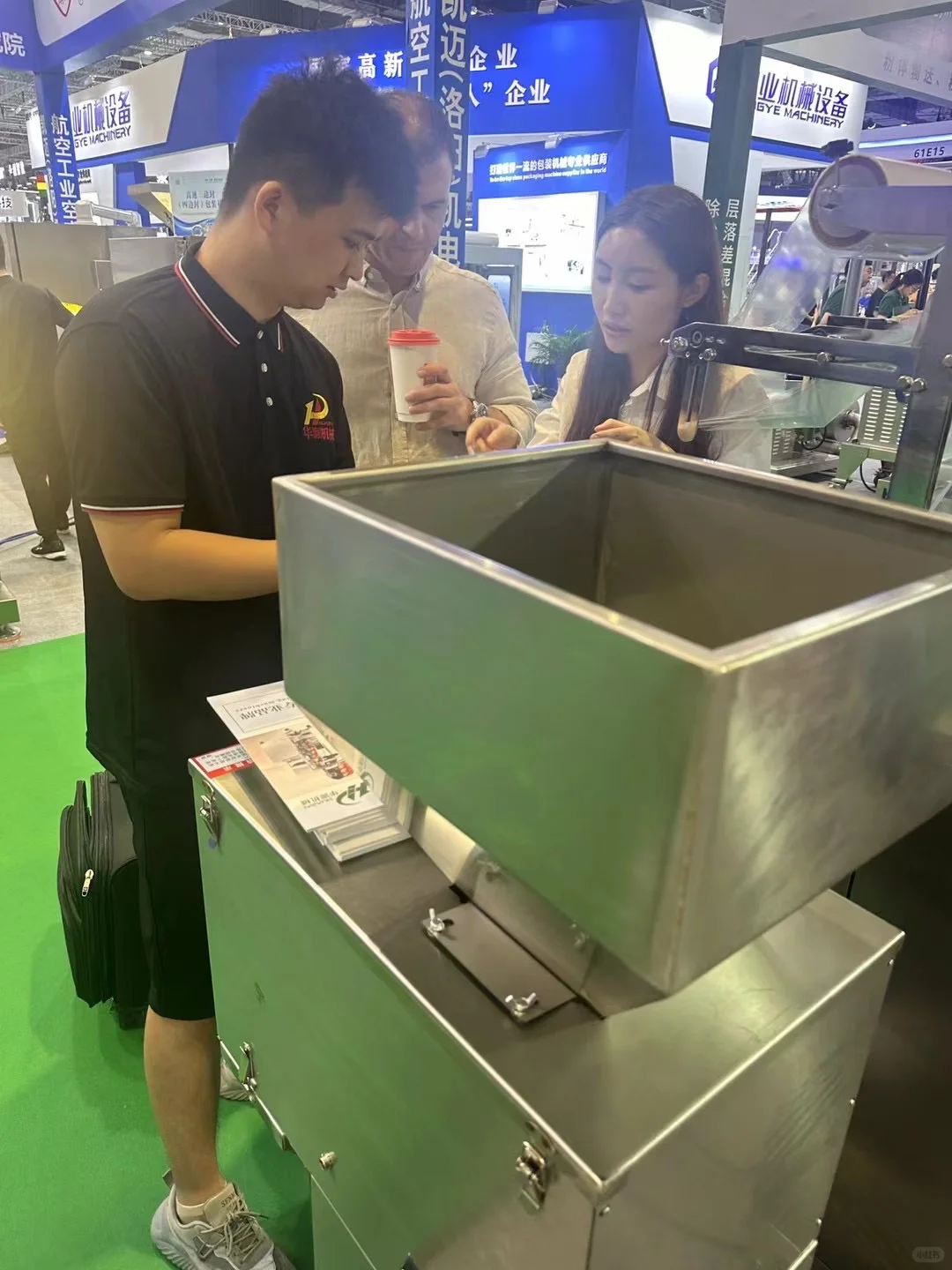 上海机械展会陪同翻译