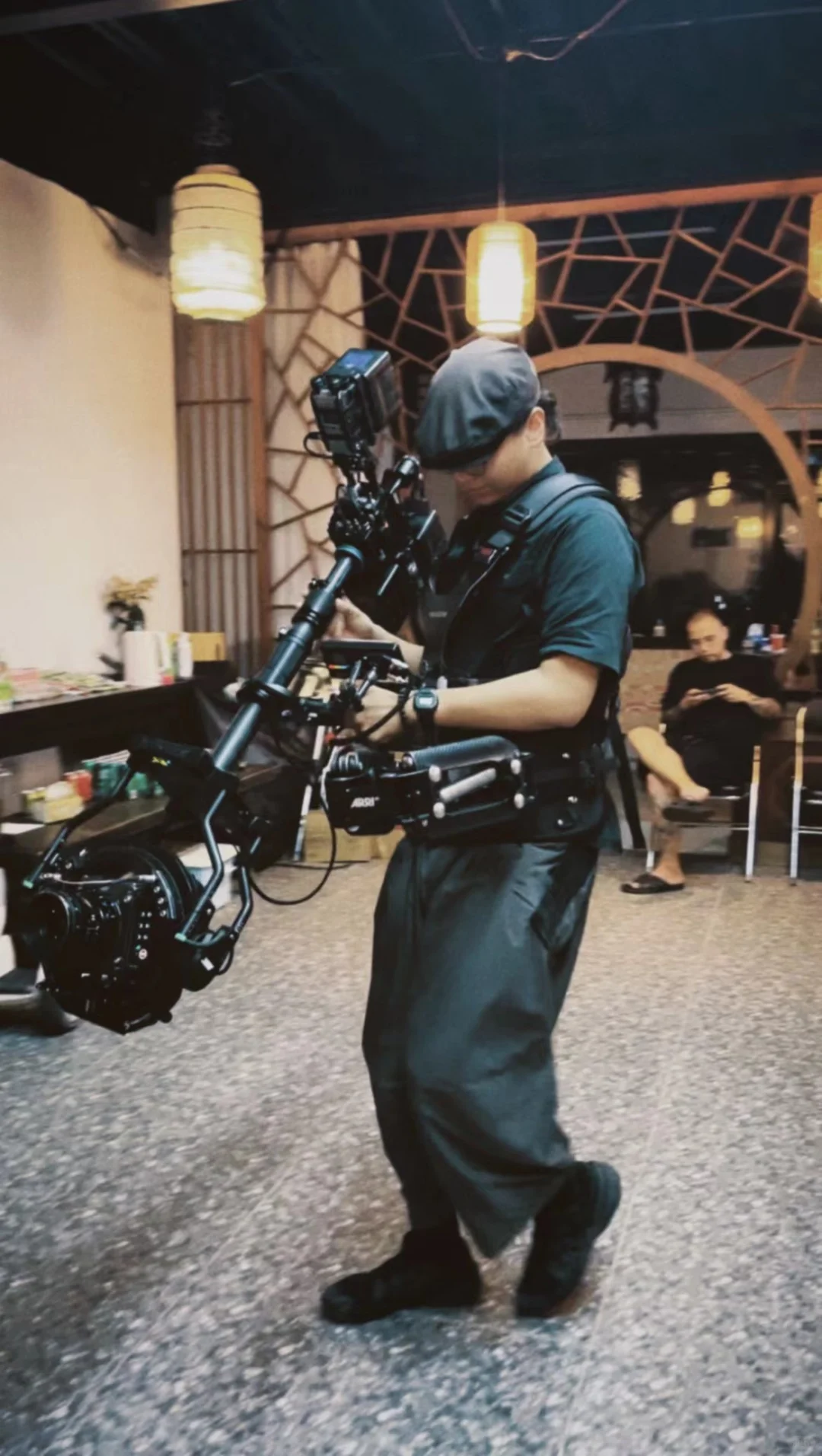 当代摄影师应该学习斯坦尼康吗？