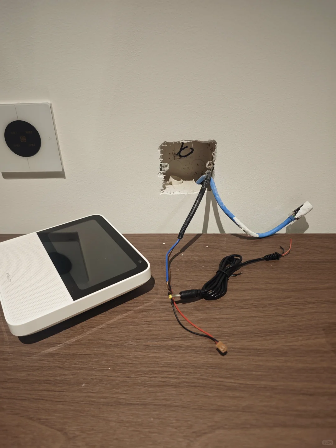 拆了老旧门禁，我装了台家庭中枢！