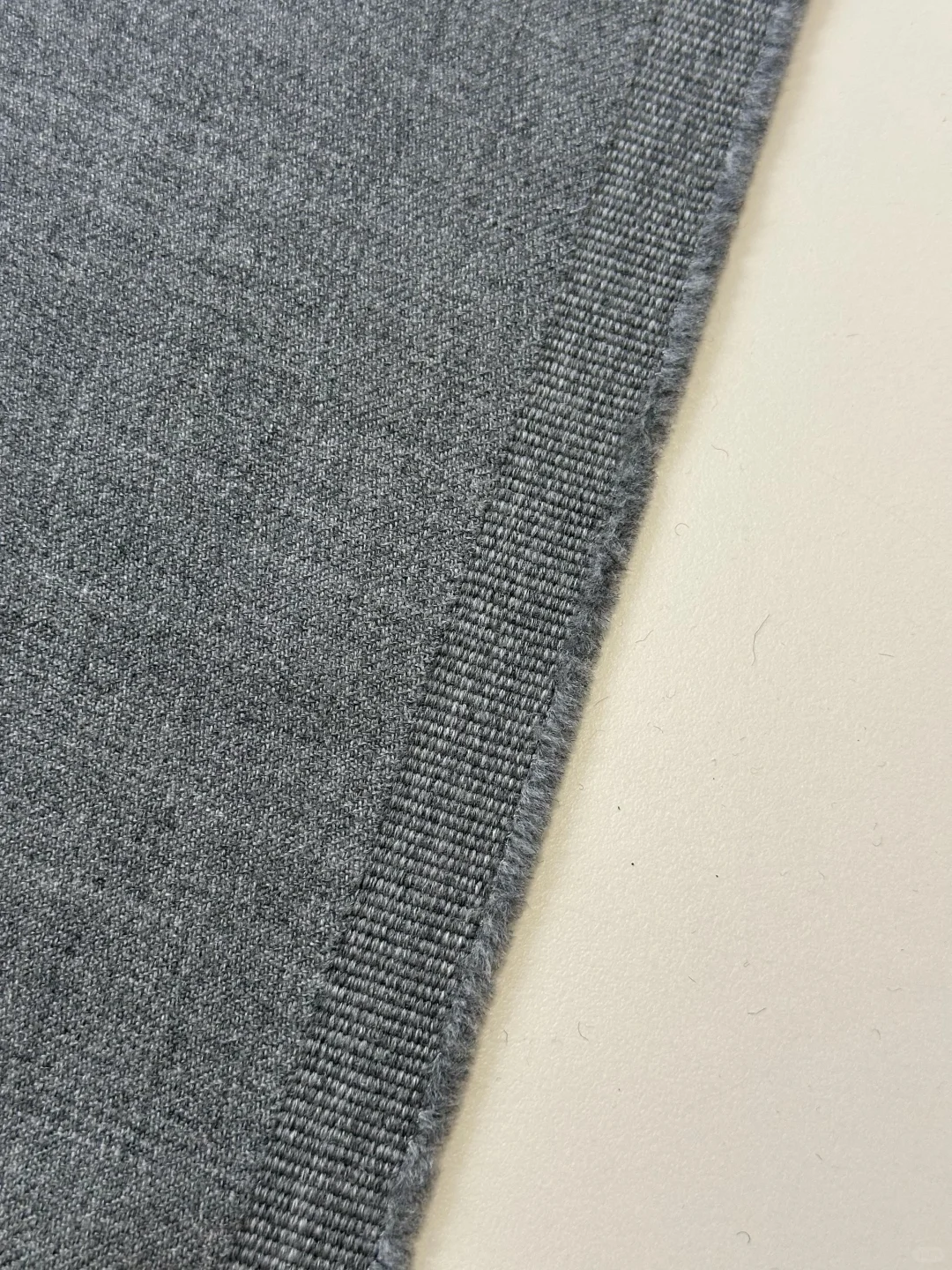 内行才知道｜Jil Sander背后的奢华面料