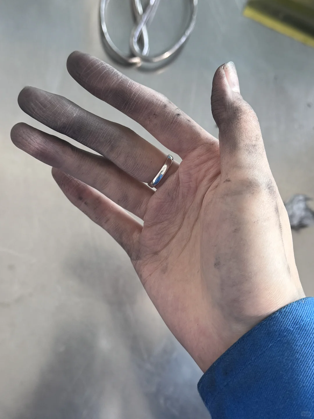 喜不喜欢干材料化工？嗯？说话