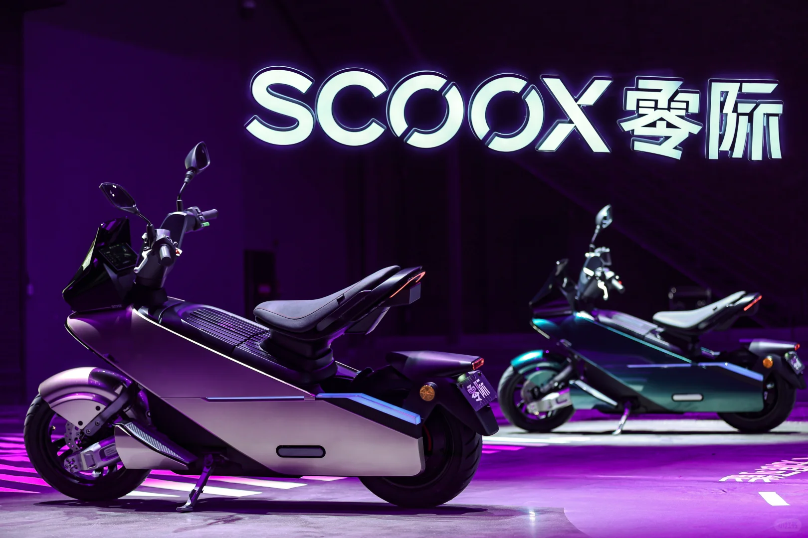 零际携首款产品“陆地飞艇”X7全球首秀