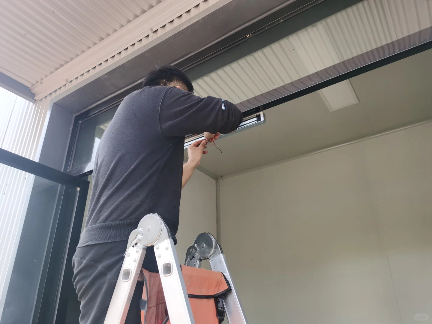 乐山人在宜宾安装门禁