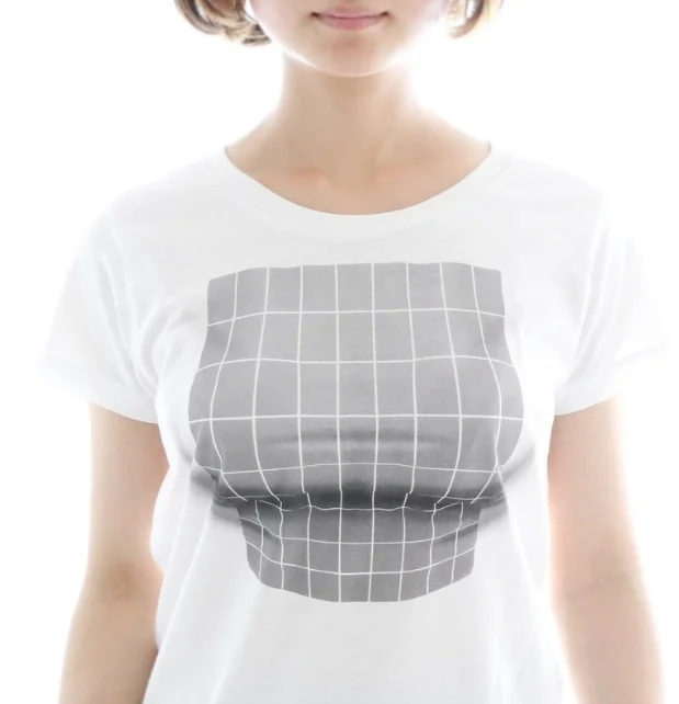 日本卖爆了的视觉丰胸T恤！小A从此变大D！