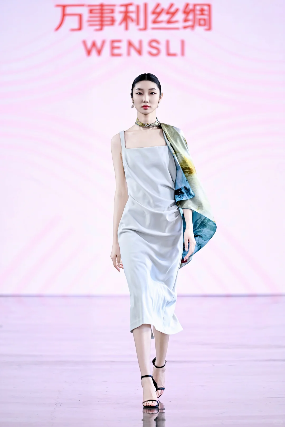 万事利丝绸 | 中国国际时装周秀场