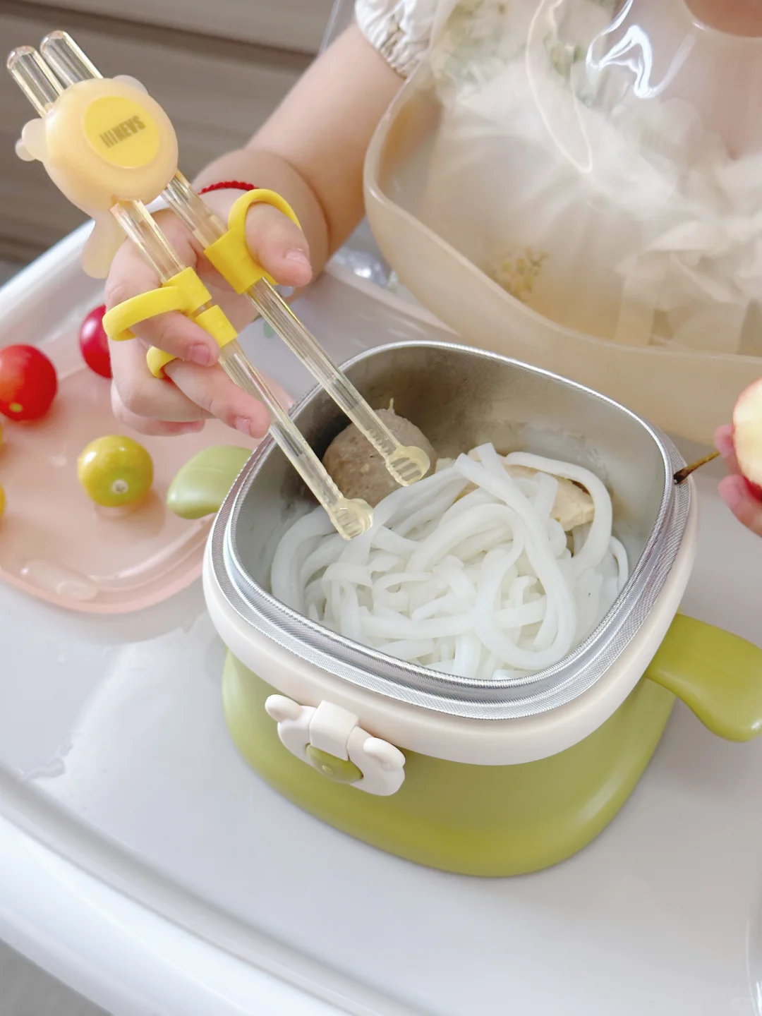 妈呀！这个高性价比的辅食碗送叉勺！?