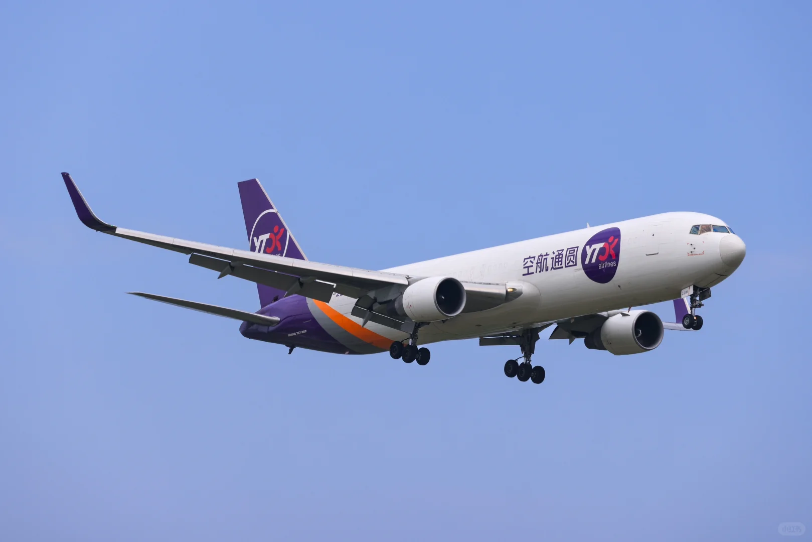 快递公司：圆通，UPS，顺丰B767货机