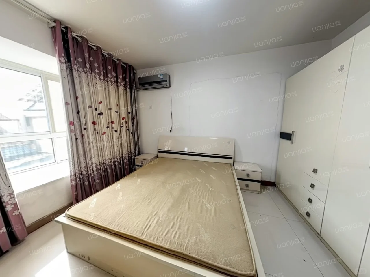 牧业经济家属院，拎包入住大两房，价格优质