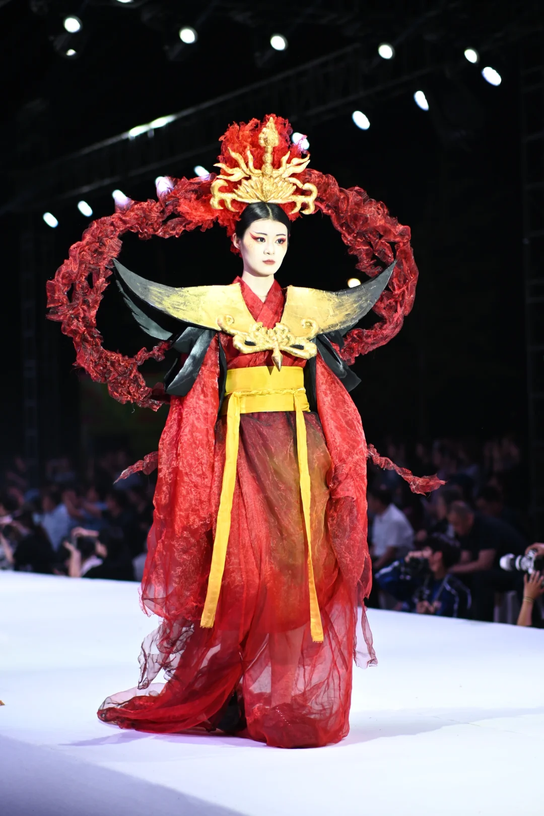 山工艺毕业走秀图集！～