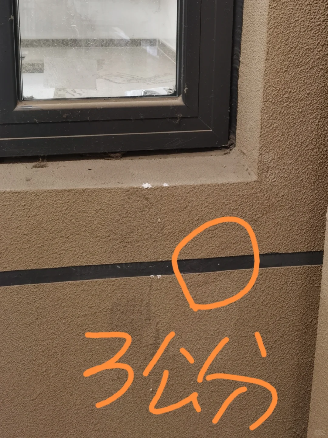 精装房的这个太阳能热水器就很鸡肋?