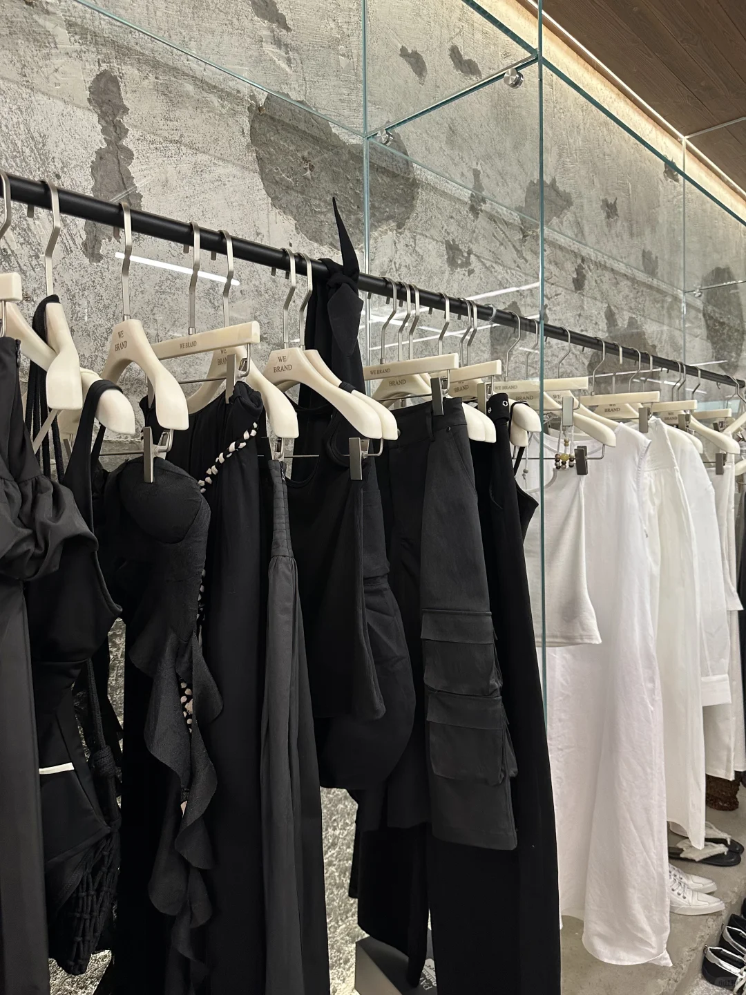 2025HOWLIKE 春夏时装采批节走秀靓爆啦??