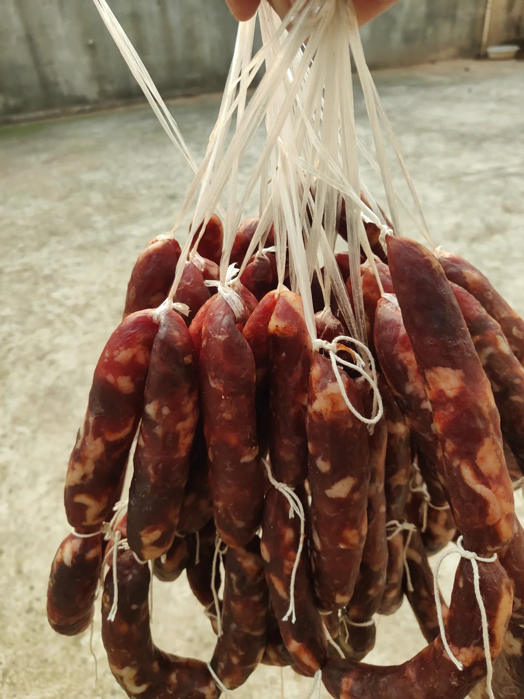 我家四川麻辣香肠长这个样子?想看看你家的