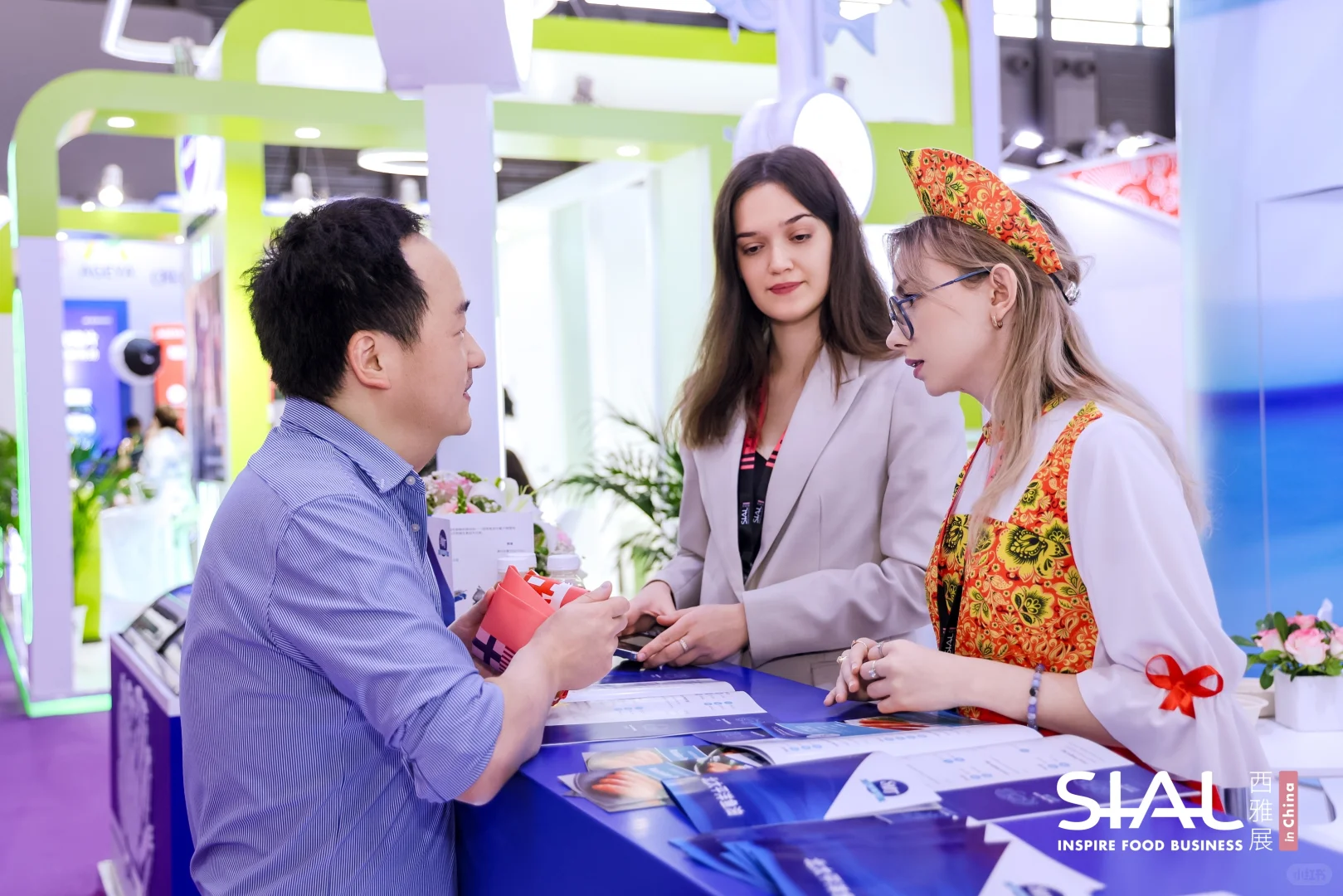 年前这个要布局上，食饮企业出海就靠它！