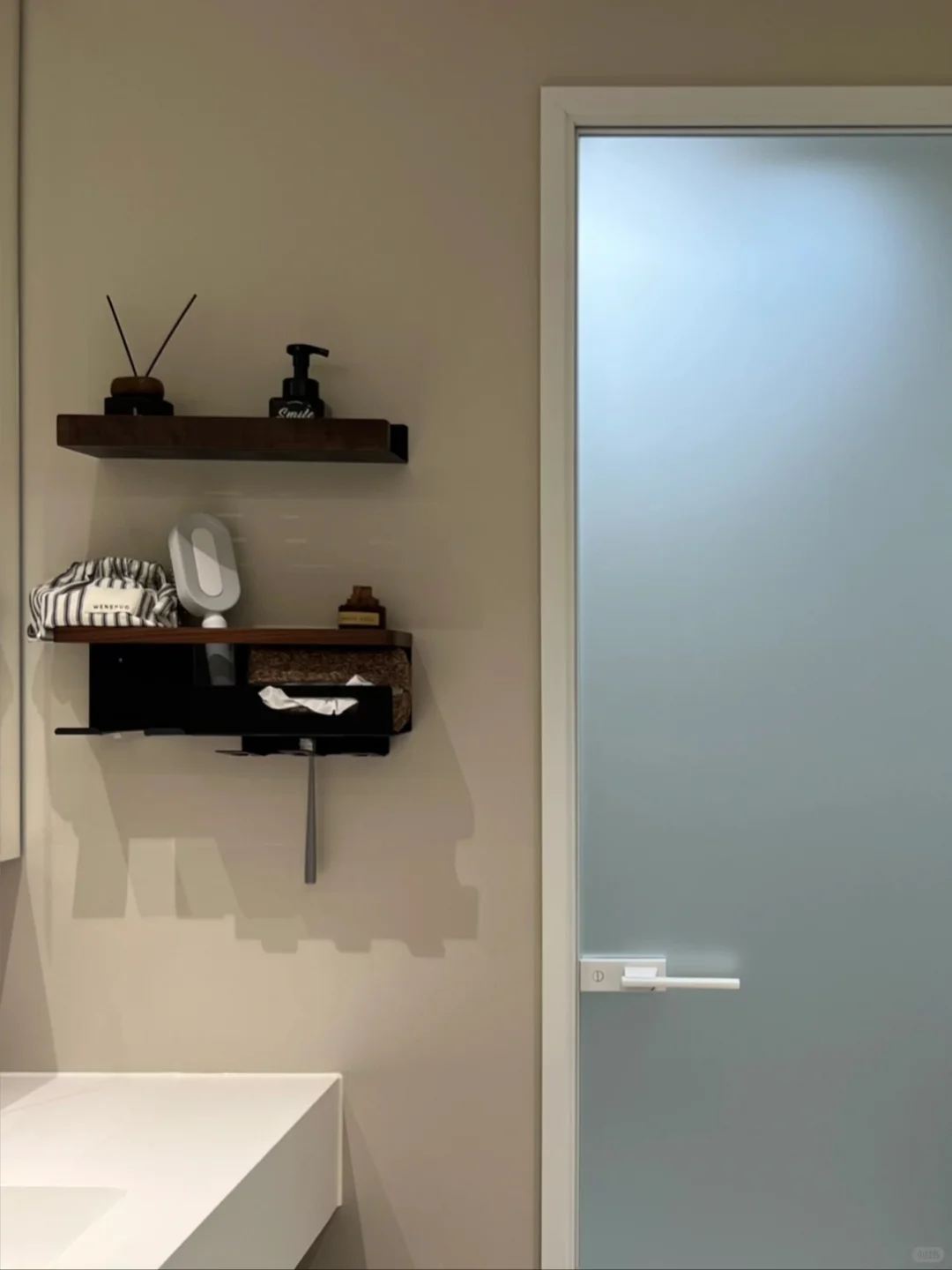 下班回家的治愈小角落｜意式极简的卫生间✨