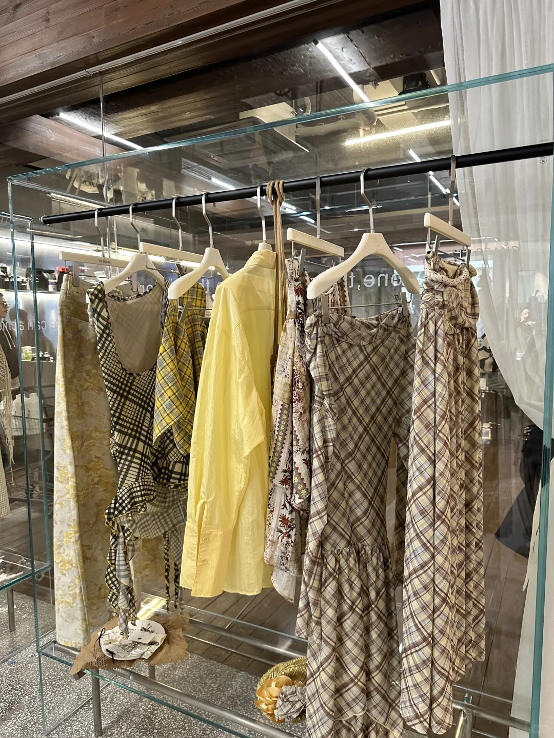 2025HOWLIKE 春夏时装采批节走秀靓爆啦??