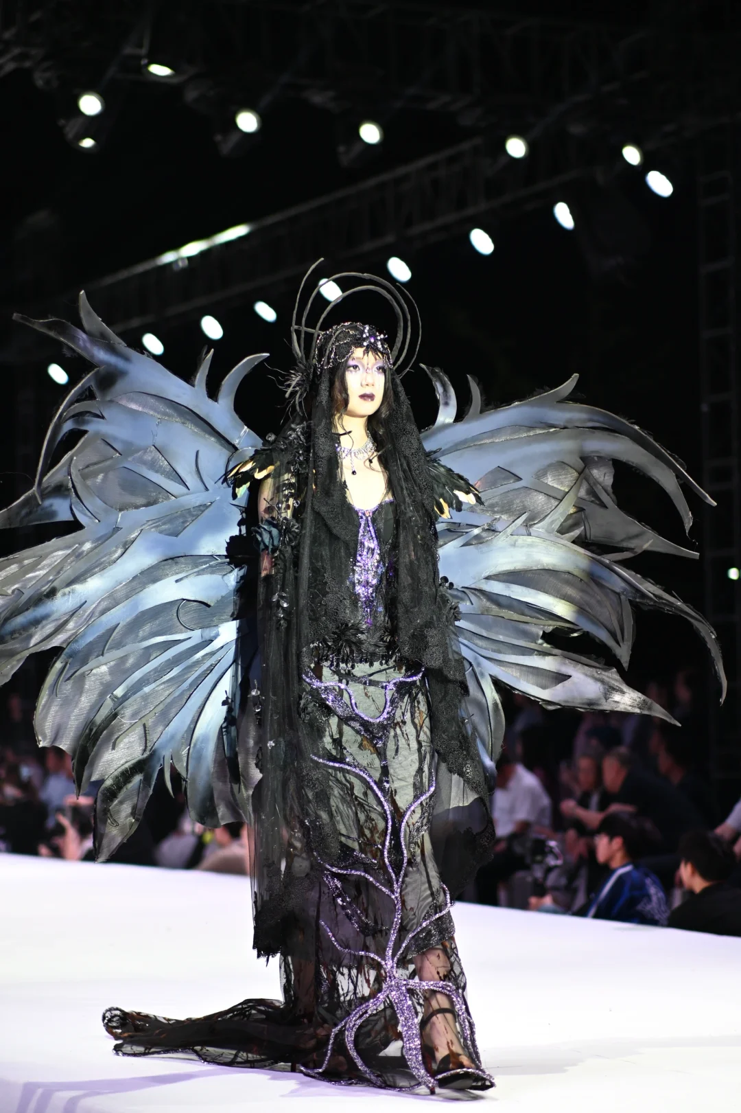 山工艺毕业走秀图集！～