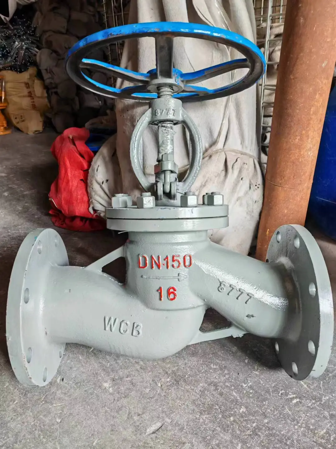 波纹管截止阀的设计充分考虑了流量调节的精准性，能够快速响应系统需求，实现流量的精确控制。其灵活的调节性能使得波纹管截止阀在多种工业领域得到了广泛应用。 波纹管截止阀在节能减排方面也表现突出，其优秀的密