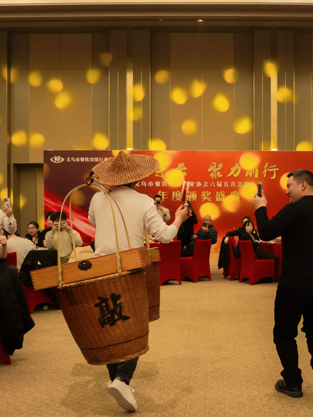 一场活动策划,让领导看到了团队的凝聚力