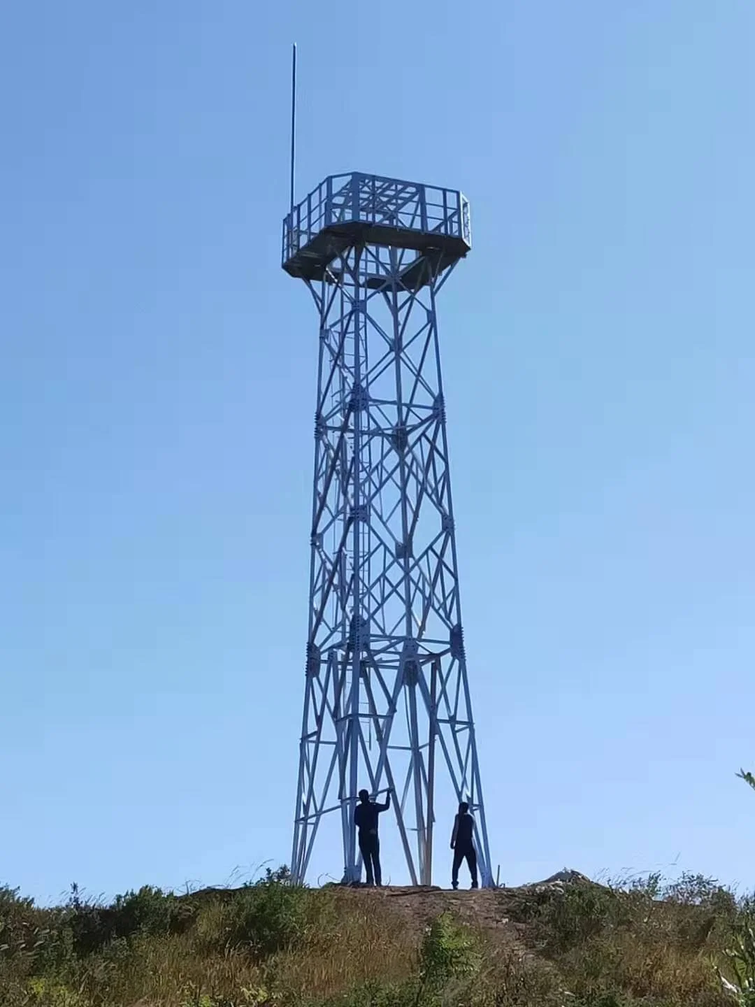 摄像视频监控铁塔