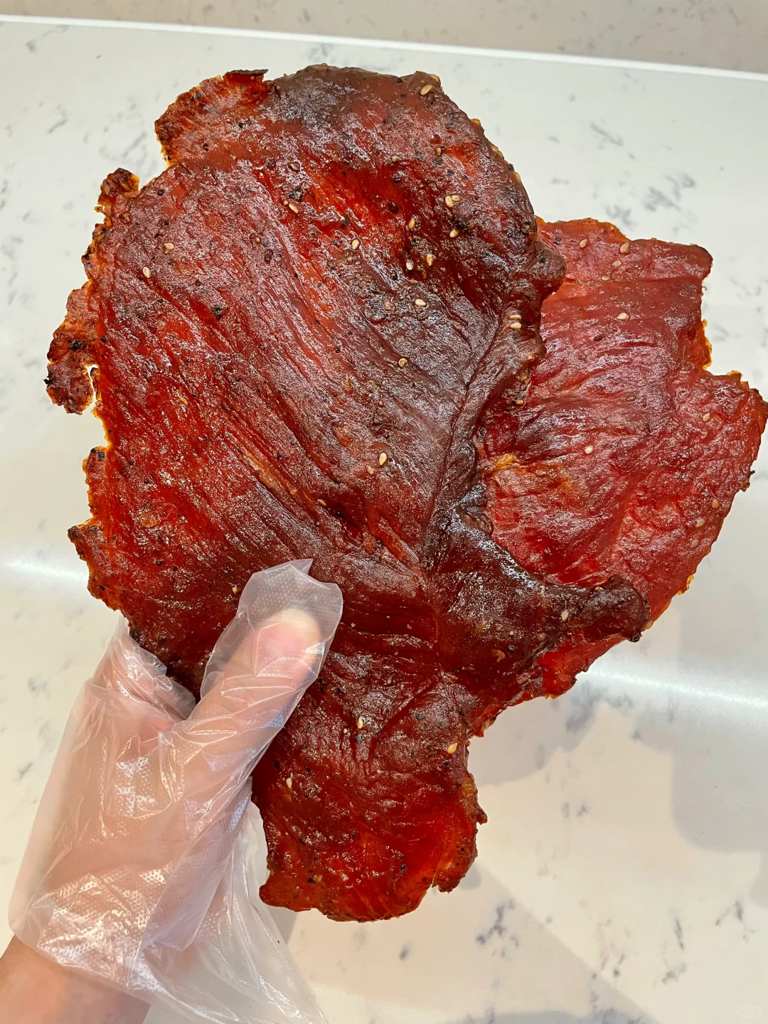 我妈让我发网上去卖，笑死了卖给谁啊