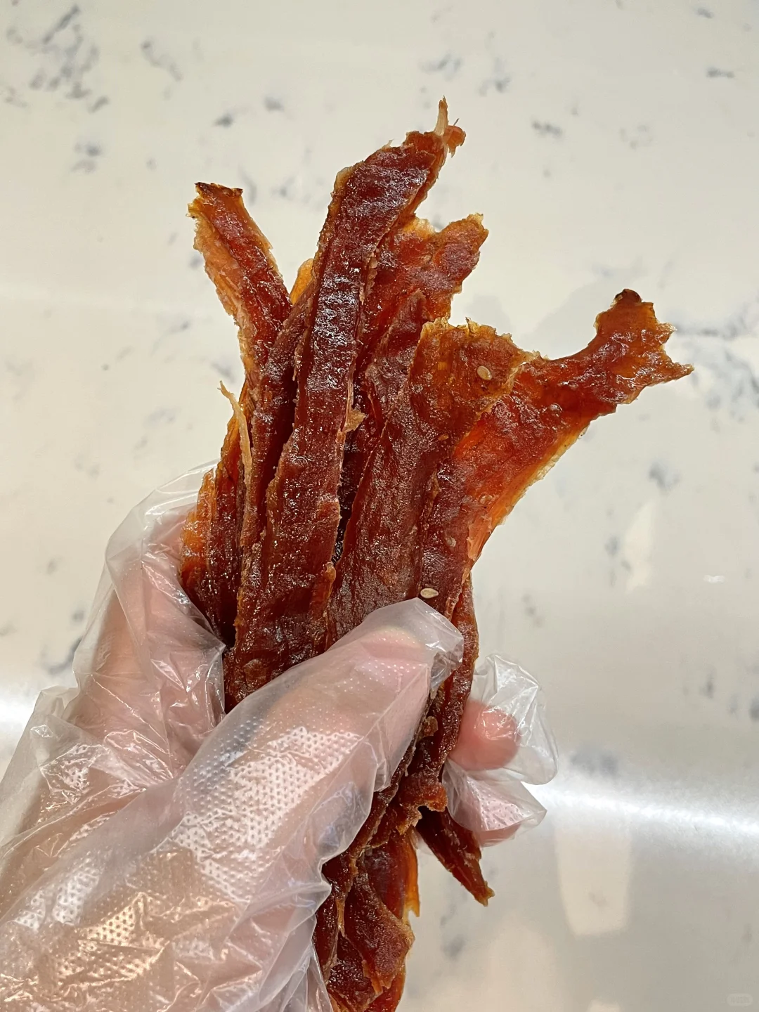 我妈让我发网上去卖，笑死了卖给谁啊