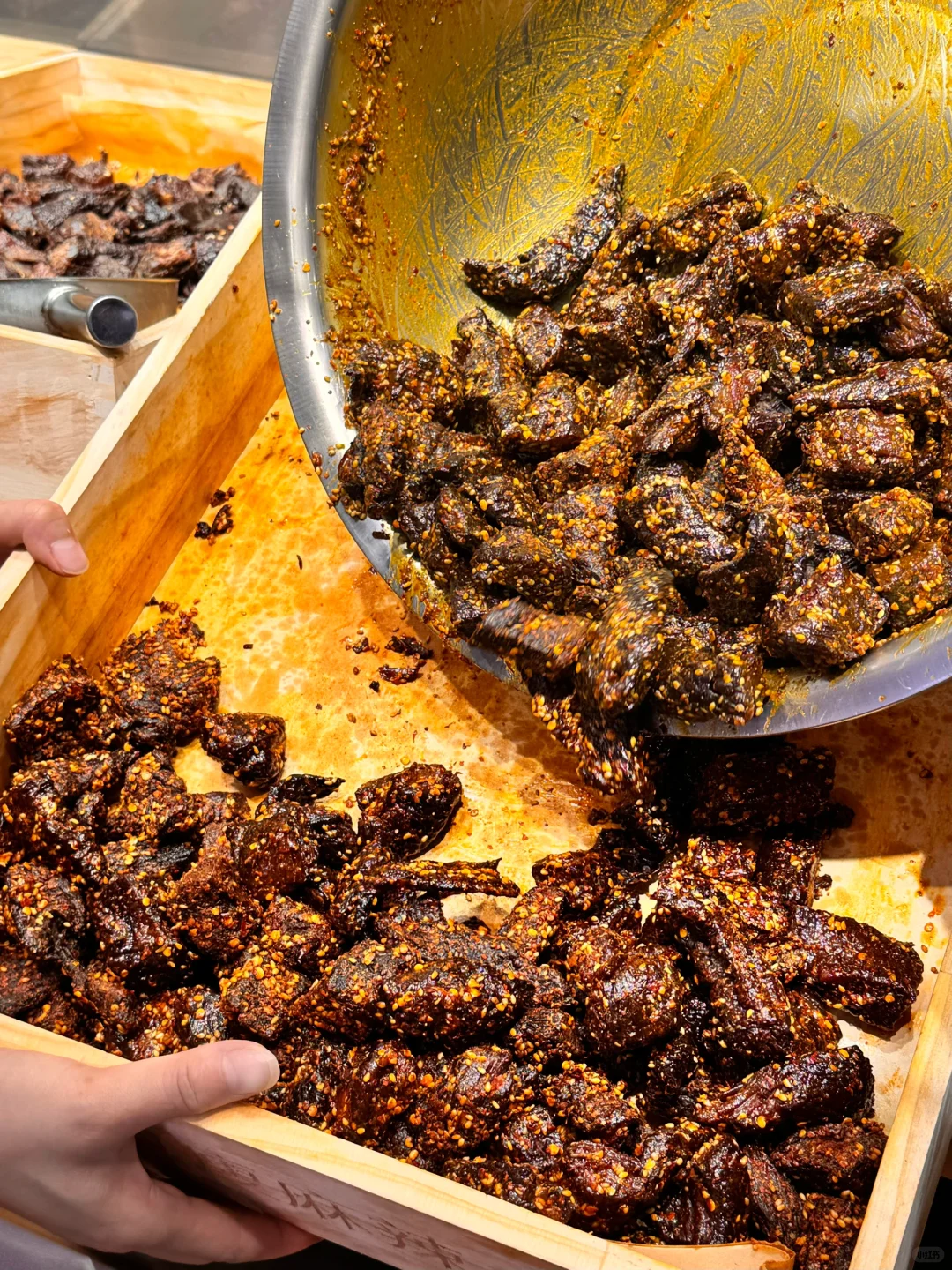 离开北京前一定要打包带走的...现烤牛肉干