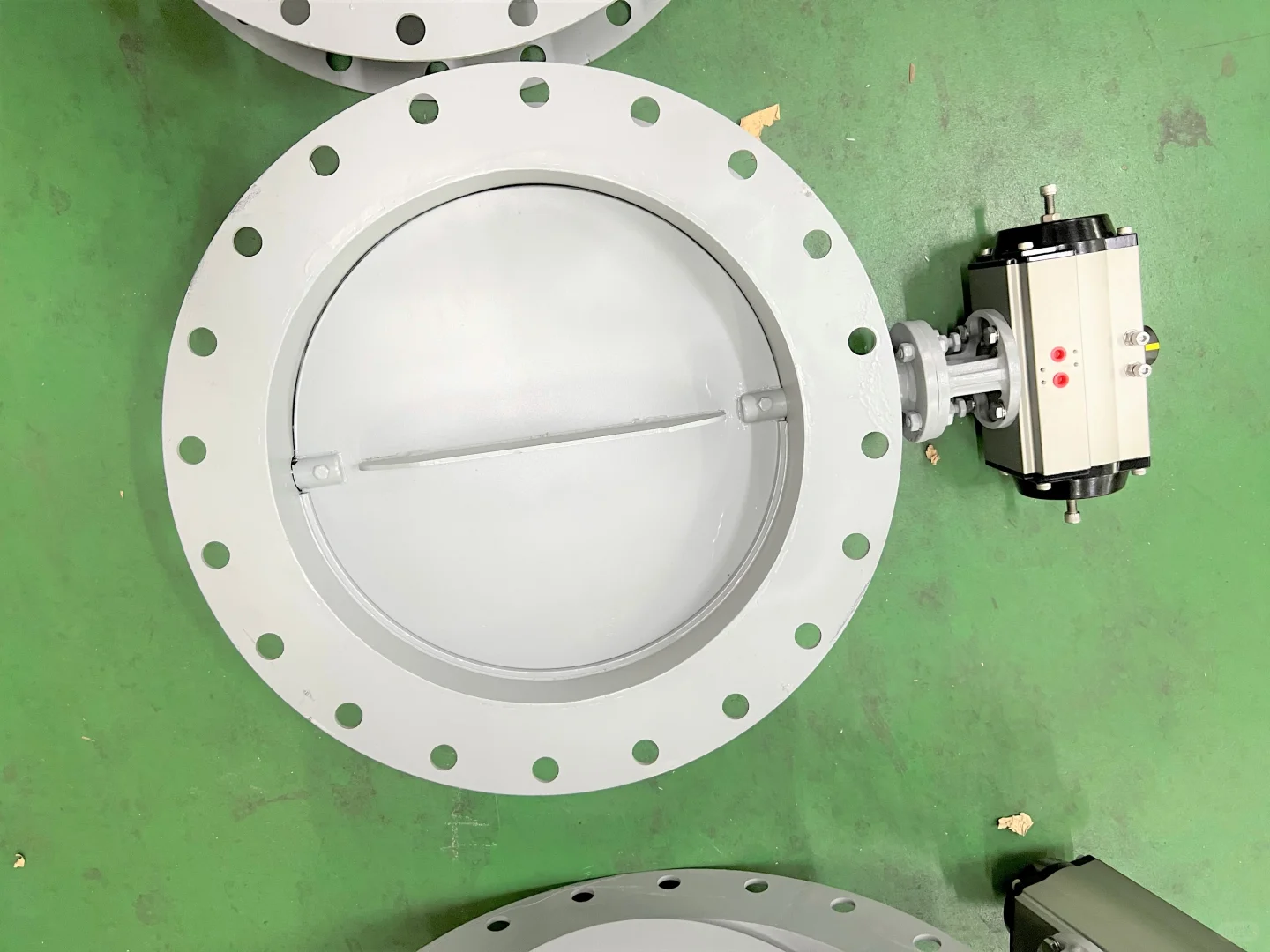 浦欧威阀门通风阀﻿ 采用钢板焊接制造